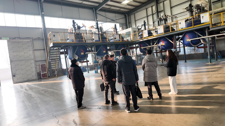 龙腾之路生产线